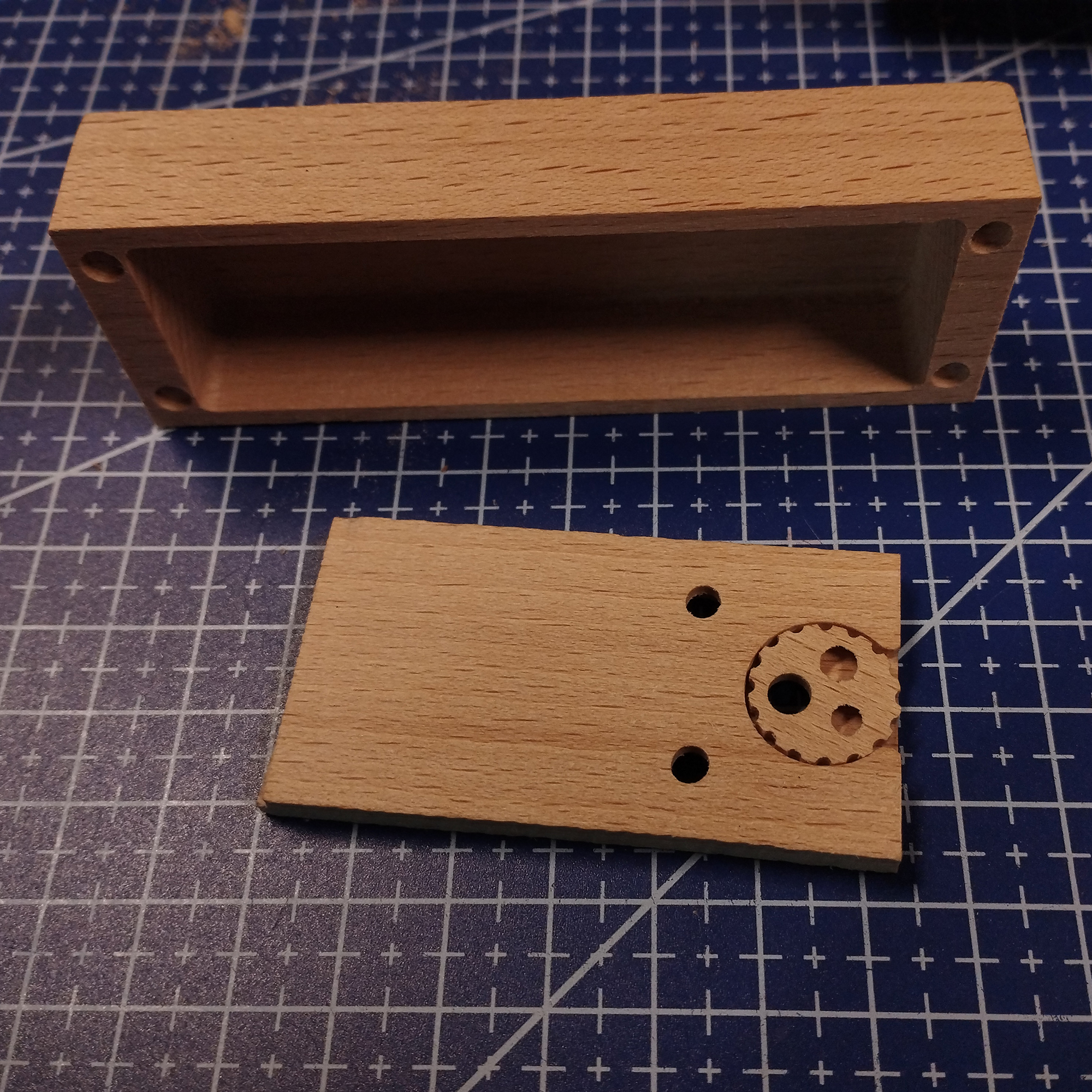 Variflow disc inside bottom plate
